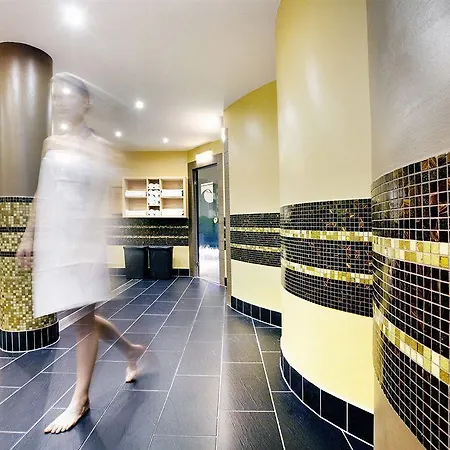 Europa Fit Szálloda 4*